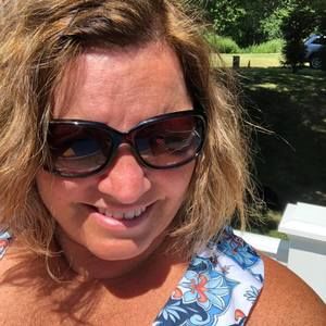 Meet your Posher, Sharon